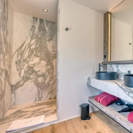 Chalet Exception A Piscine Interieure Megeve