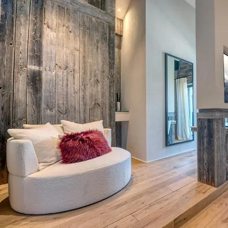 Chalet Exception A Piscine Interieure Megeve