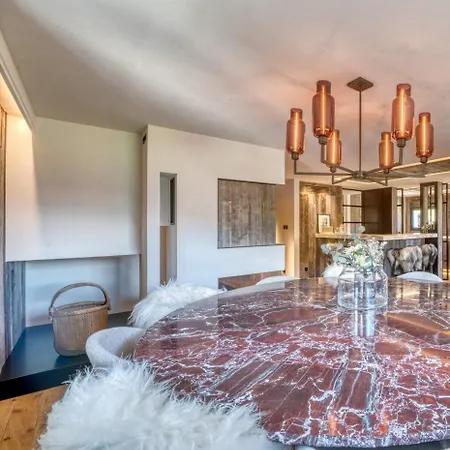 Chalet Exception A Piscine Interieure Megeve